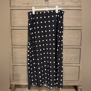 Madewell Midi Slip Skirt in Black with White Polka Dots - size 6